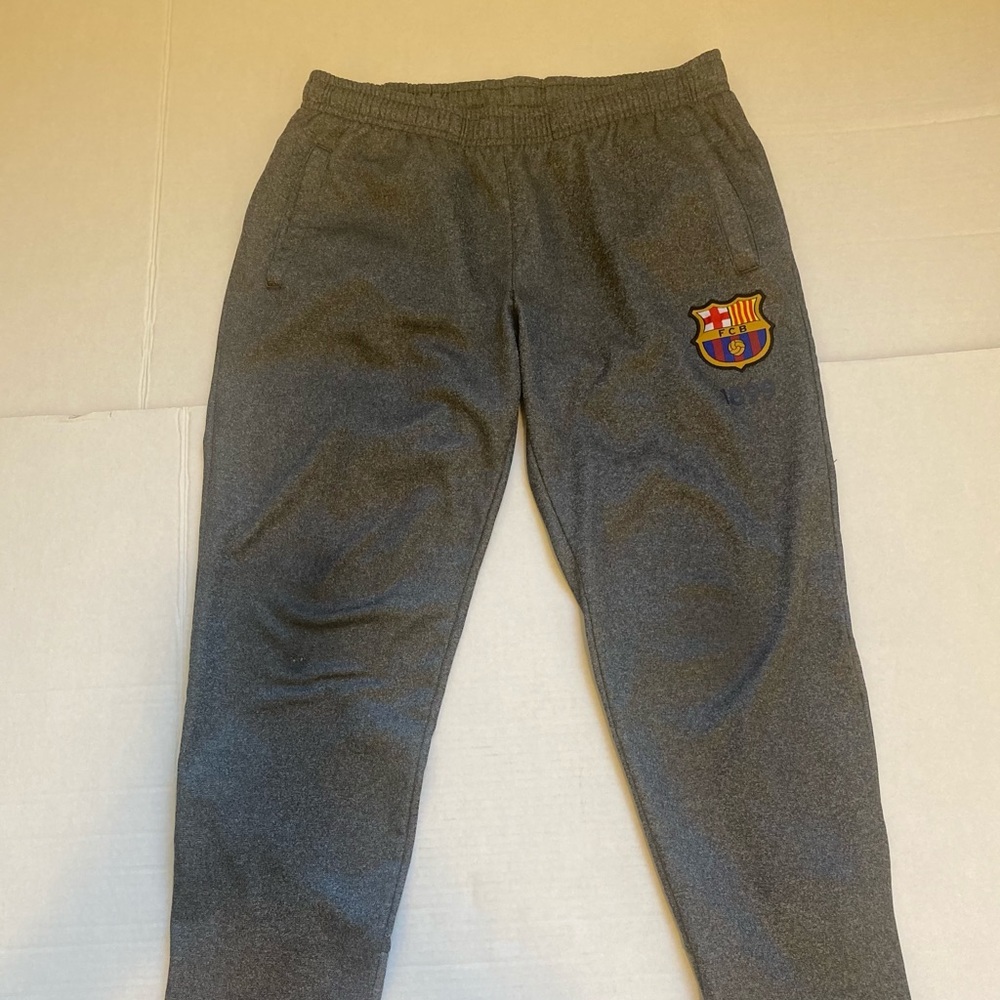 Barcelona Men's Joggers sz Small
